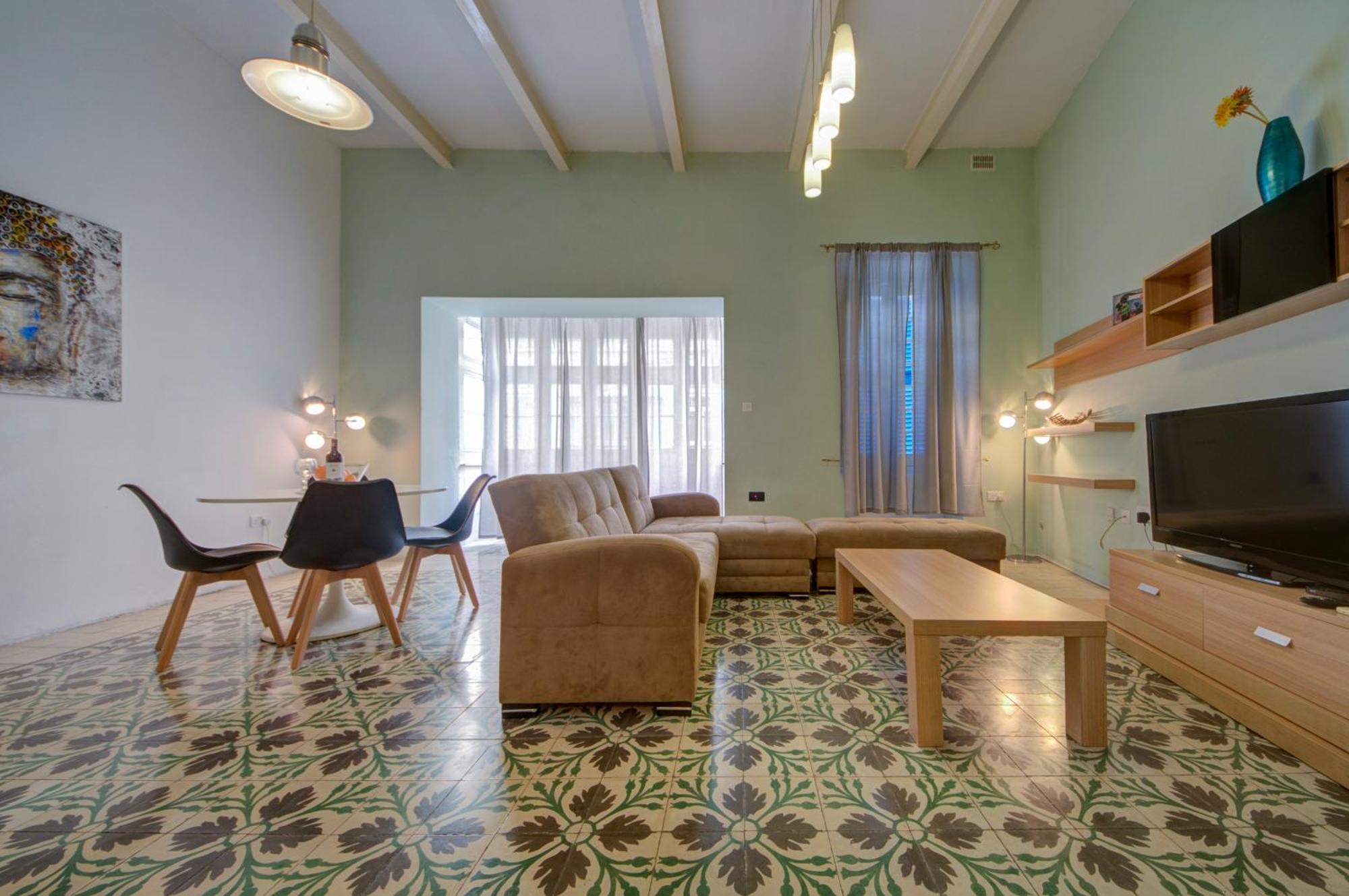Sapphire Residences - Apartments & Penthouse In Central Sliema By Shortletsmalta Esterno foto