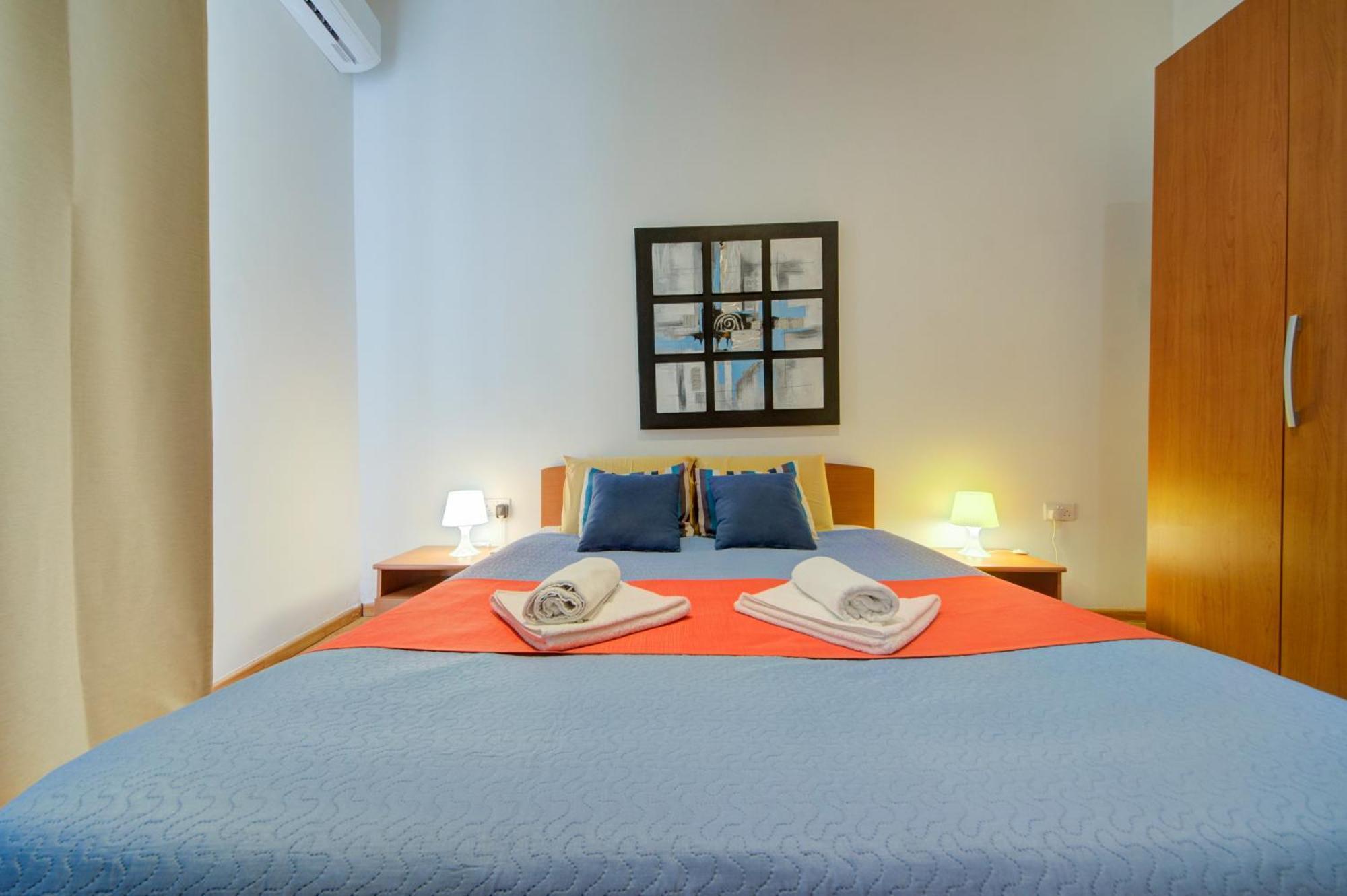 Sapphire Residences - Apartments & Penthouse In Central Sliema By Shortletsmalta Esterno foto